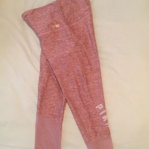 PINK CROP LEGGING